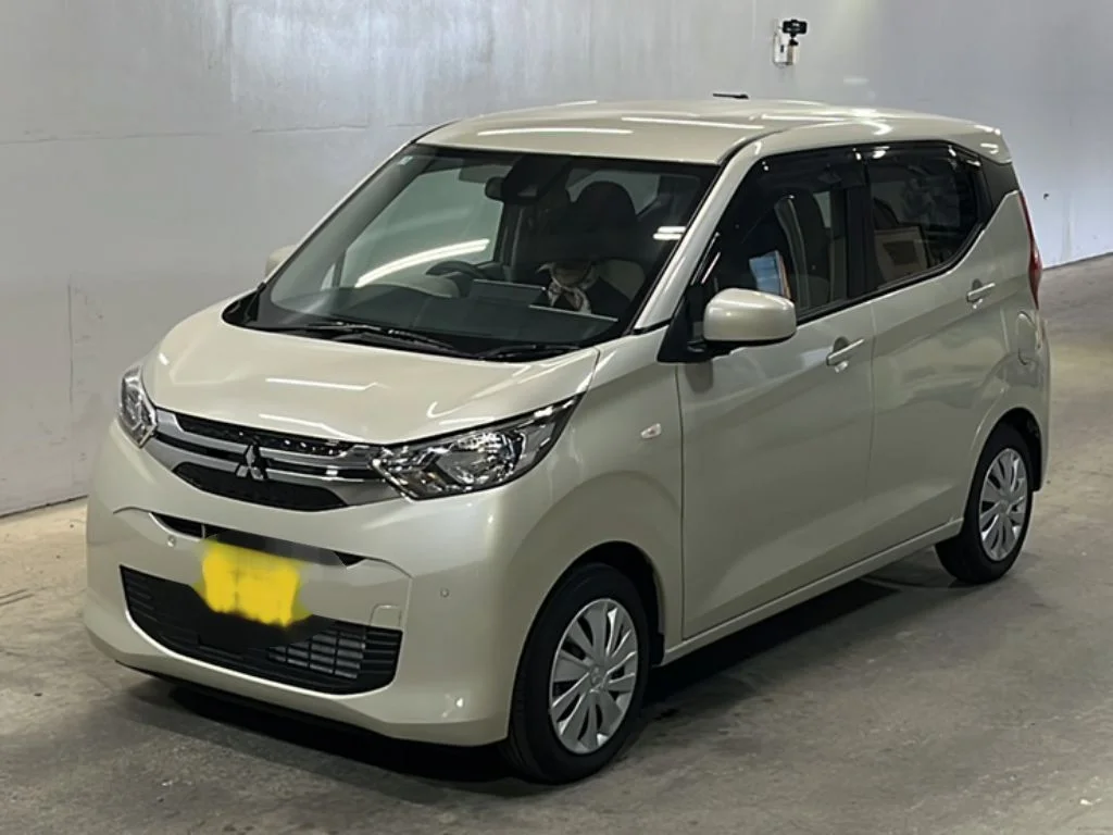 Mitsubishi eK Wagon B33W 2025
